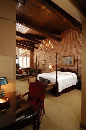 Hotel Ansonborough