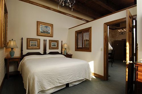 Ansonborough 3* Charleston