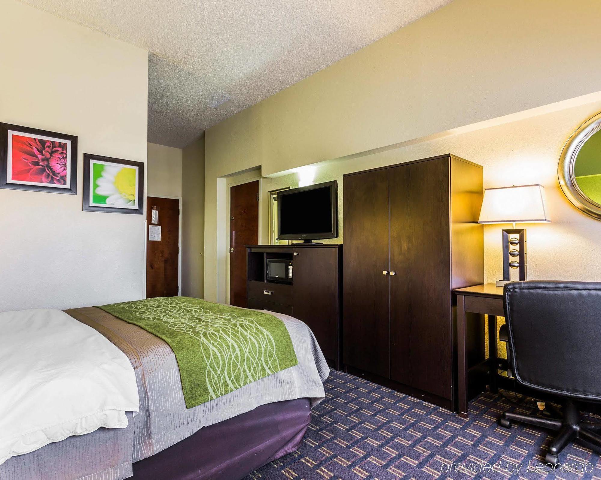 Comfort Downtown Inn 3*