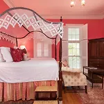 Governor\'S House Inn