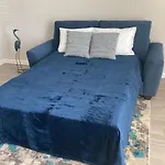 King Bed/Pool/Trendy Nbhd Blue Heron