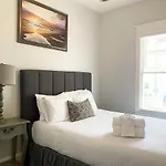 The Pearl Suite At Morrison Manor