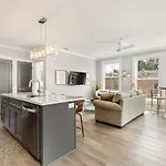 The Ashley Suite At 122 Spring