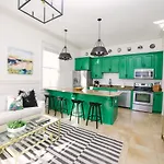 Guesthouse Charleston South 82 A
