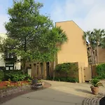 The Lodge Alley Inn