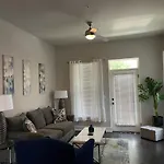 Cozy Apartment In West Ashley With Queen Bed And Queen Sleeper Sofa