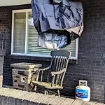 Farmhouse For 6 In Charleston Black House