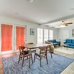 Charleston Home With Porch - 3 Mi To Folly Beach!