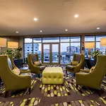 Hilton Garden Inn Charleston Waterfront/Downtown
