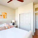 563 King Apartments