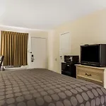 Econo Lodge Coliseum