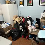 Bernie\'S Residence