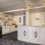 Indigo Inn