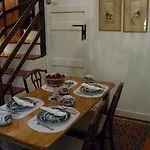 Middleton Family Bed And Breakfast