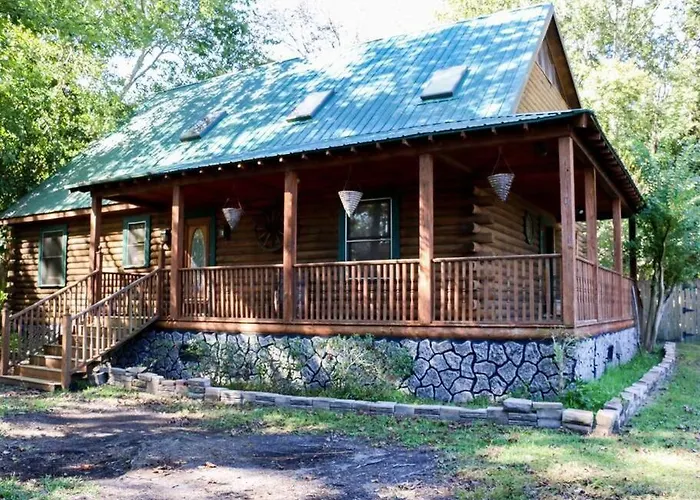 Southern Charmed Cozy Log Cabin