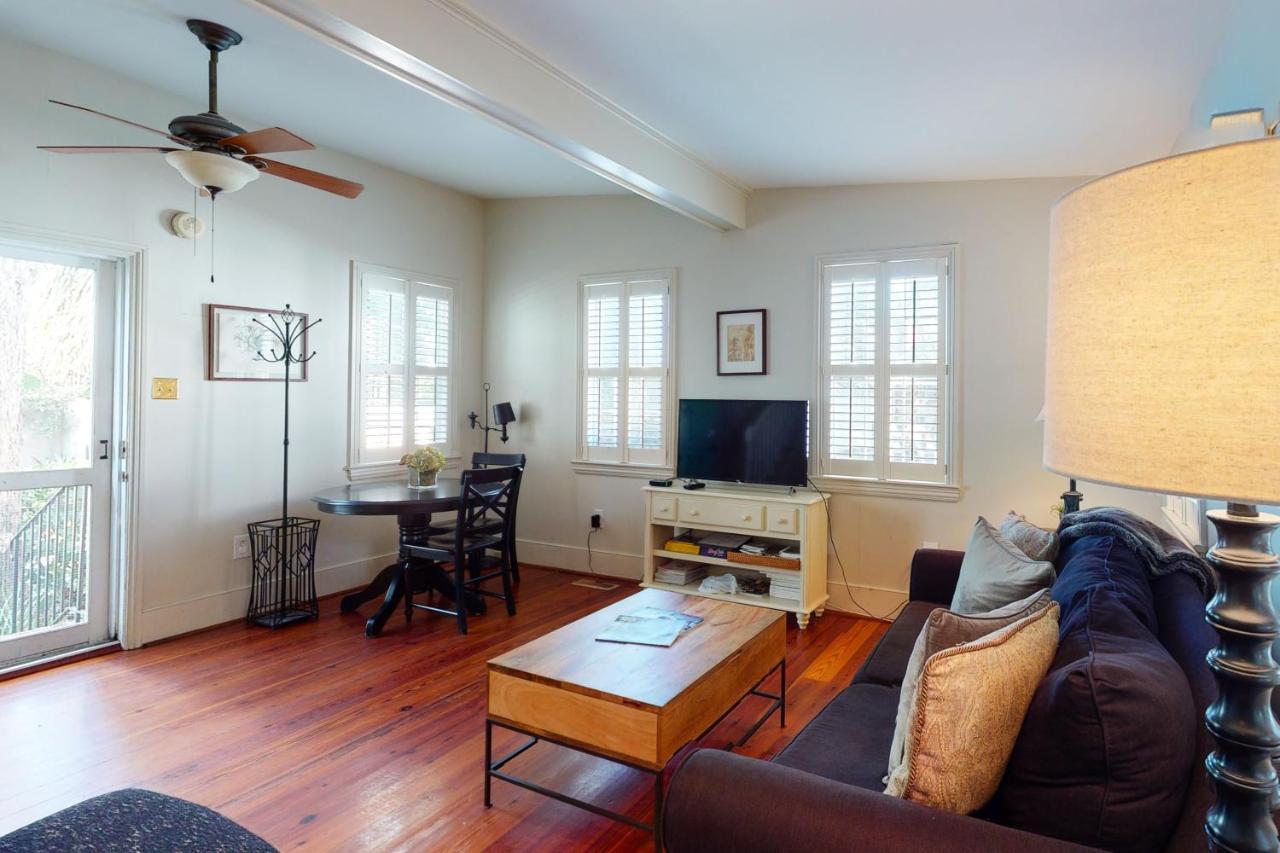 4 Bee St Holiday home Charleston