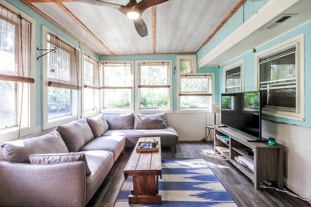 Hip Island House Holiday home