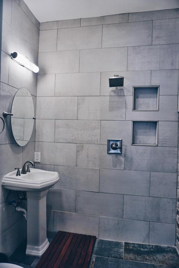 Luxurious Private In Downtown *