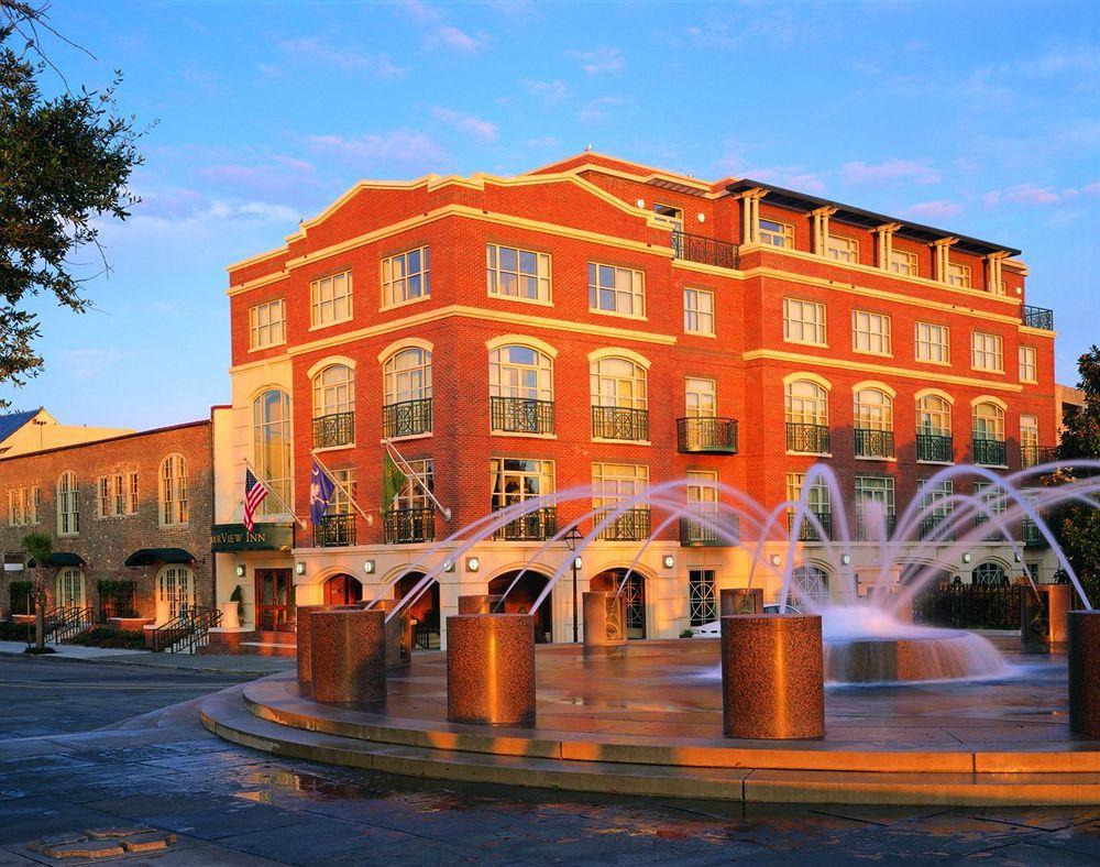 Harbourview Hotel