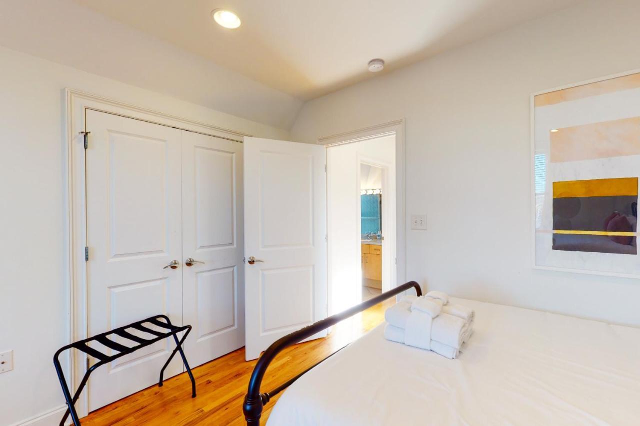 Holiday home Contemporary In Perfect Location - 207 B St Philip Street