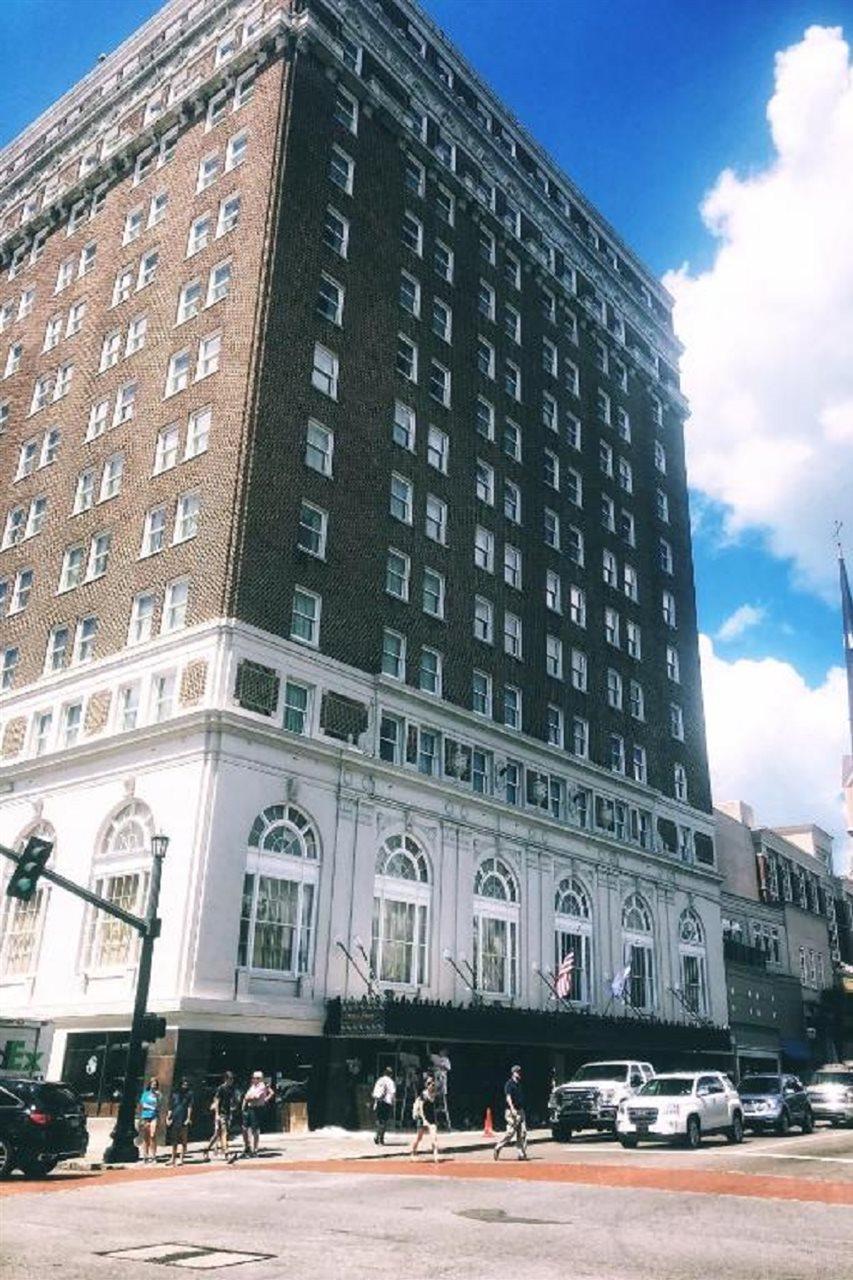Hotel Francis Marion