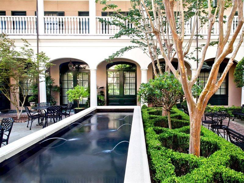 Inn Planters -