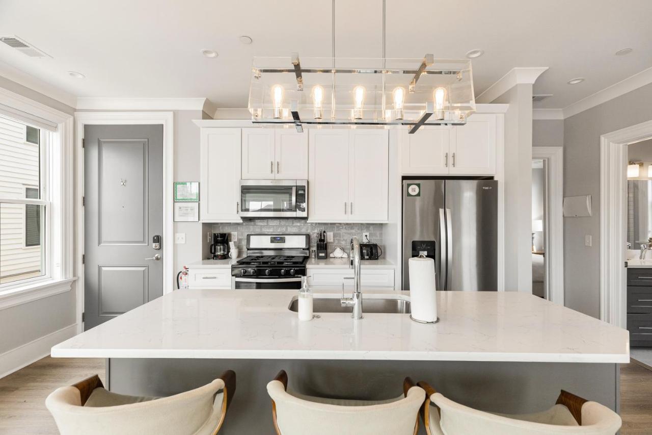 The Ashley At 122 Spring Apartment Charleston