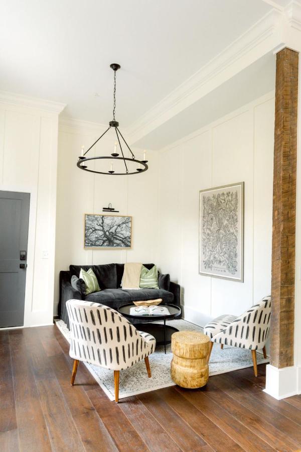 East 46 E Apartment Charleston