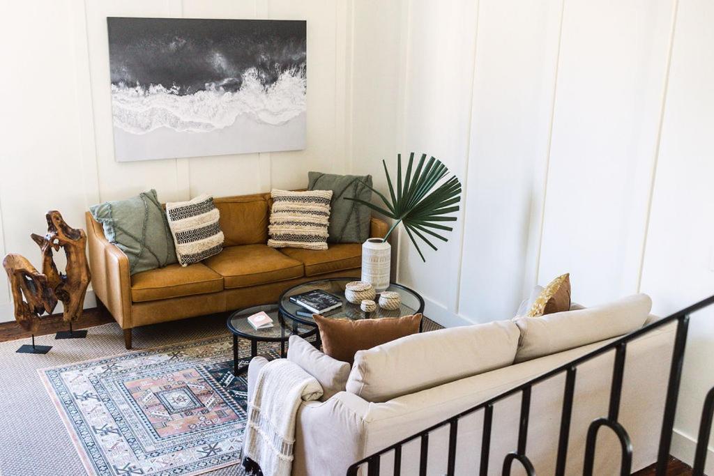 East 46 F Apartment Charleston