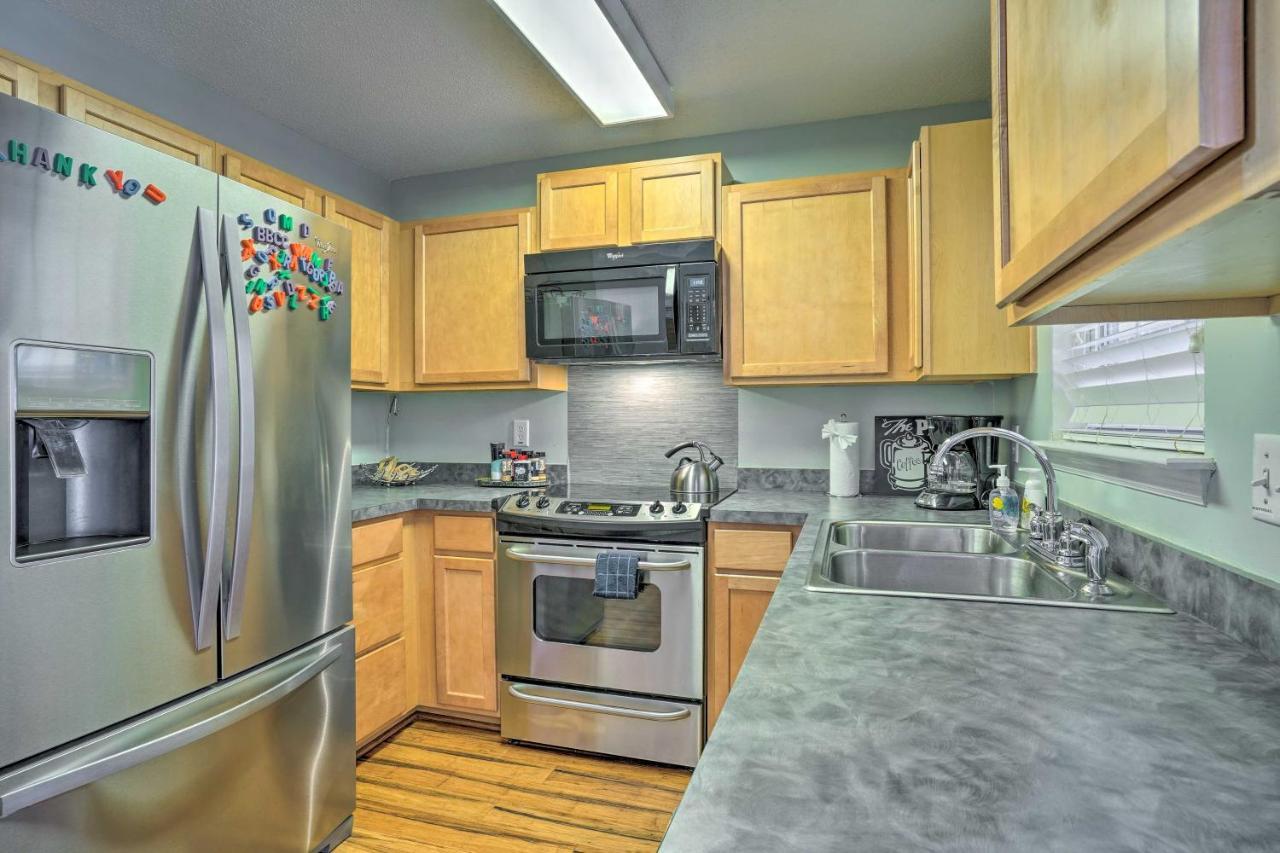 Townhome About 13 Mi To And Surf! Holiday home