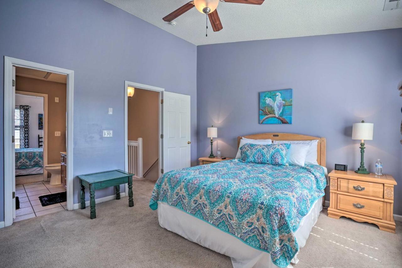Townhome About 13 Mi To And Surf! *