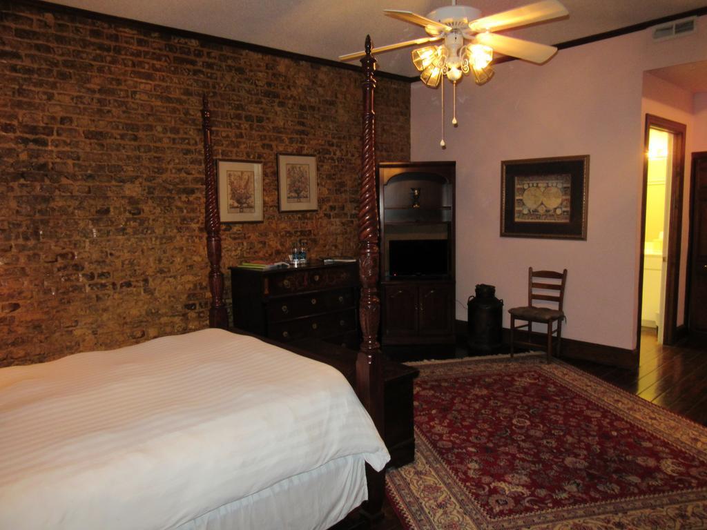 Bed & Breakfast 27 State Street