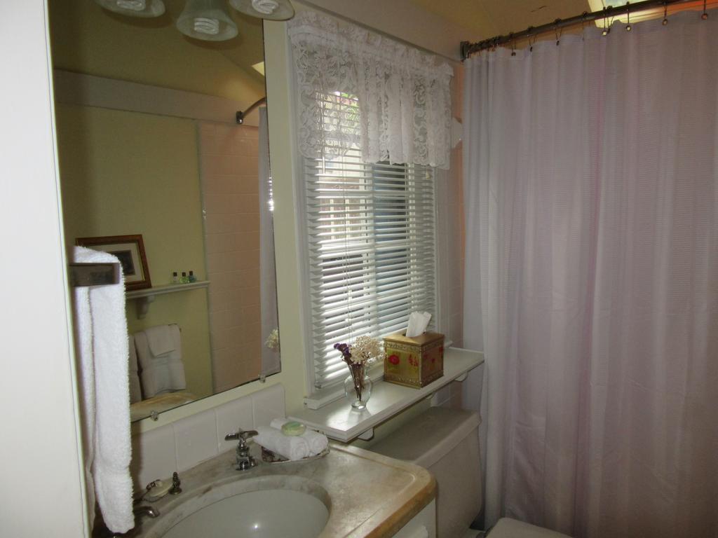 27 State Street Bed & Breakfast 4*