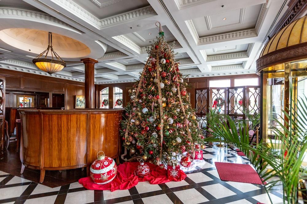 Market Pavilion 4* Charleston