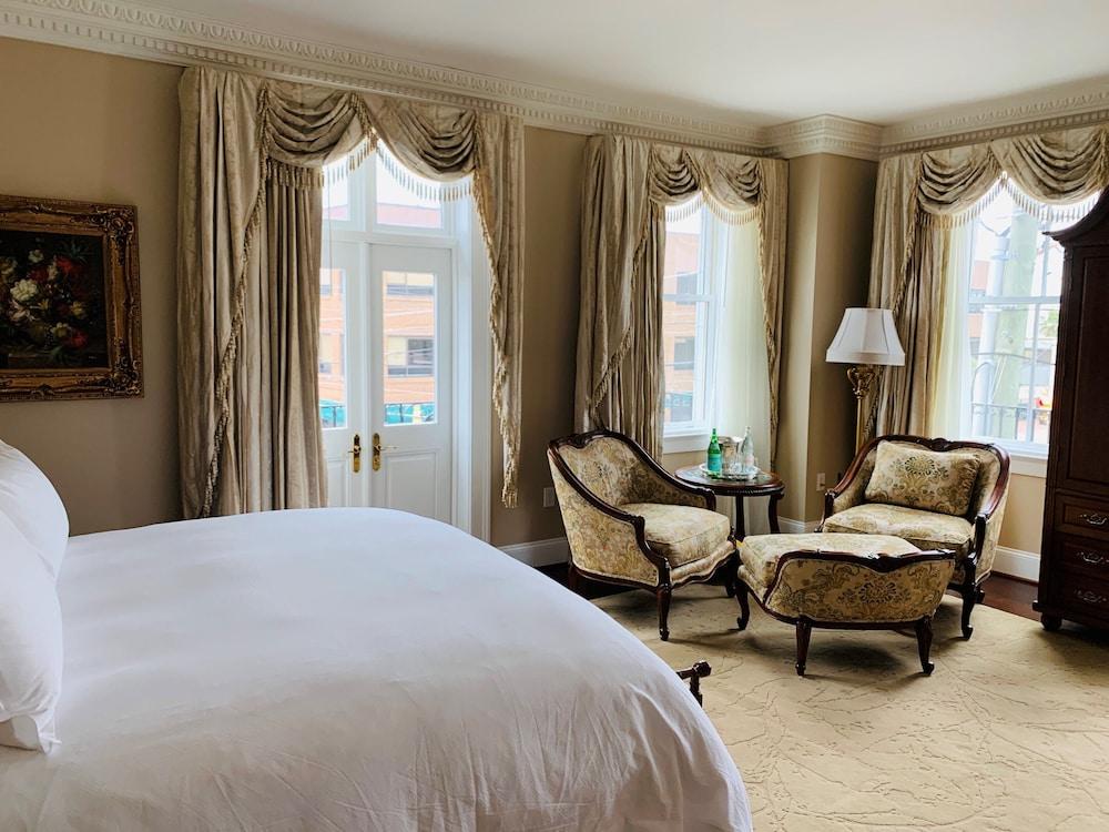 Hotel Market Pavilion Charleston