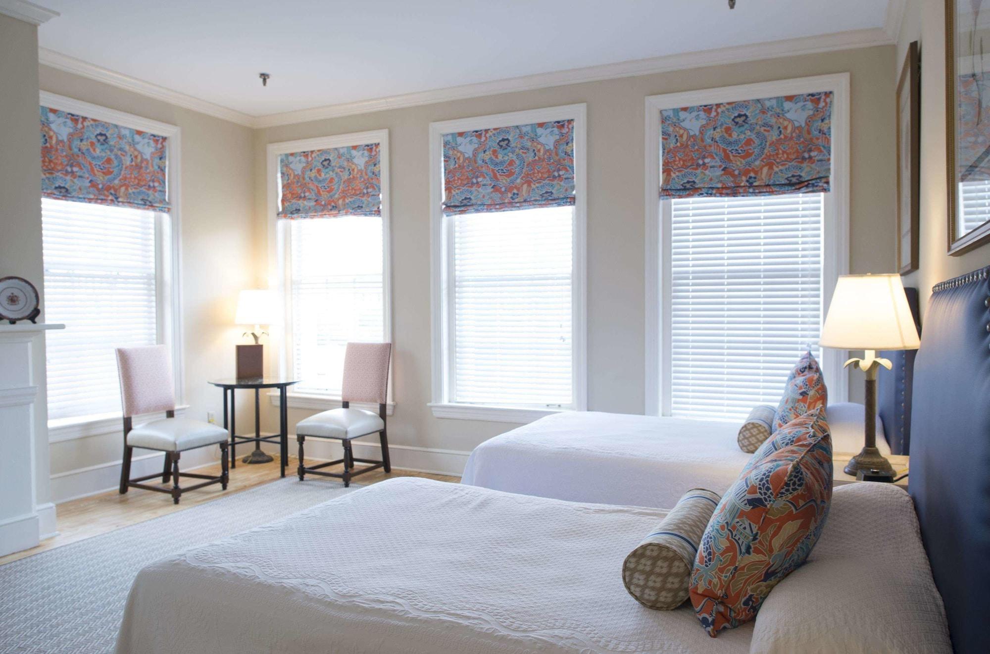 Bed & Breakfast Kings Courtyard 3*