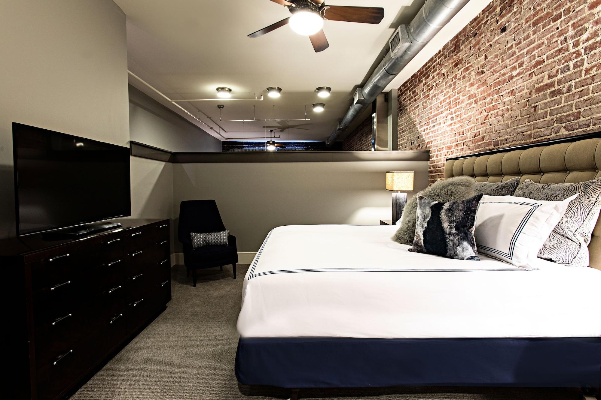Inn The Restoration