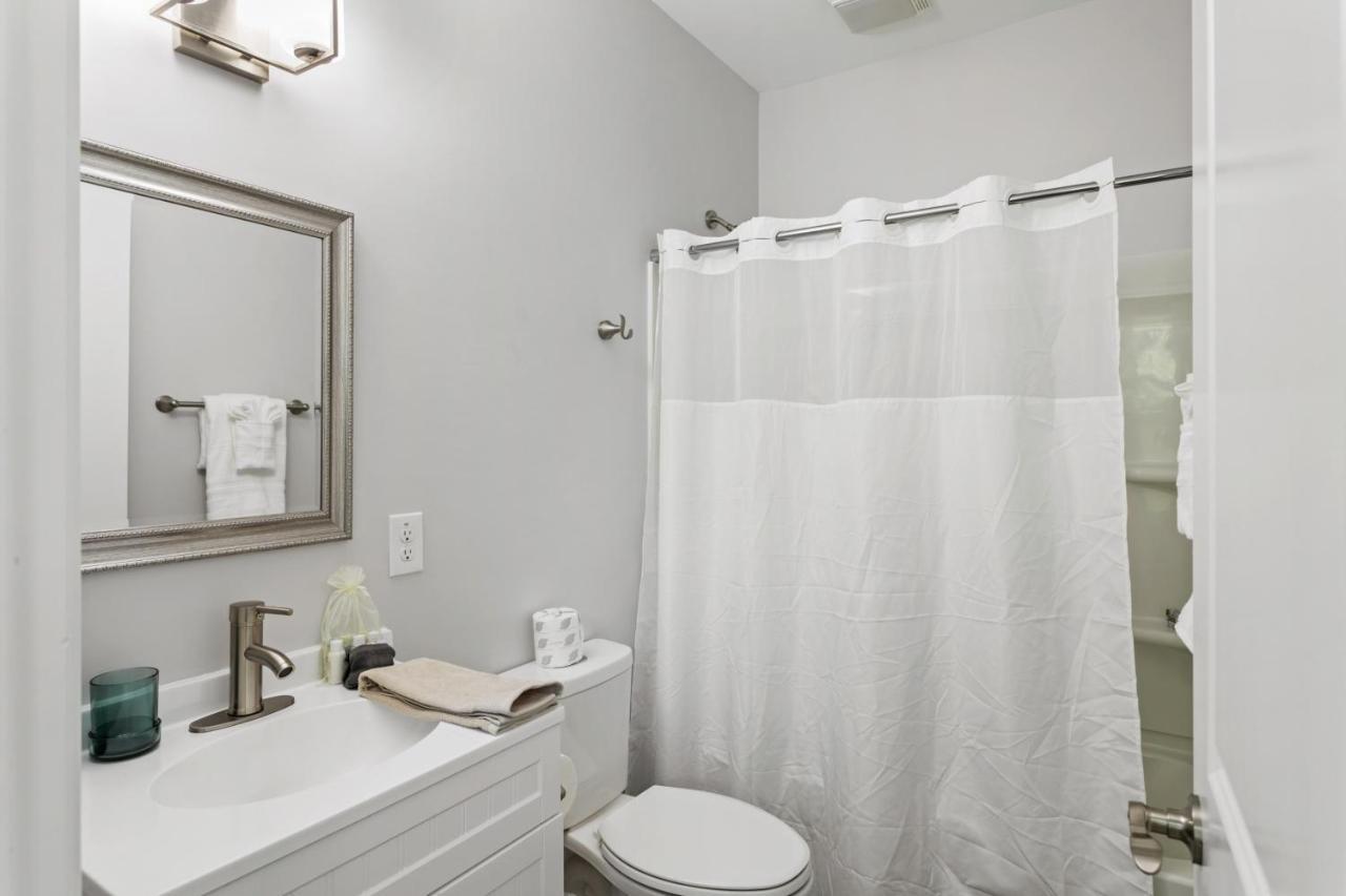 Hidden Palmetto Holiday home Charleston