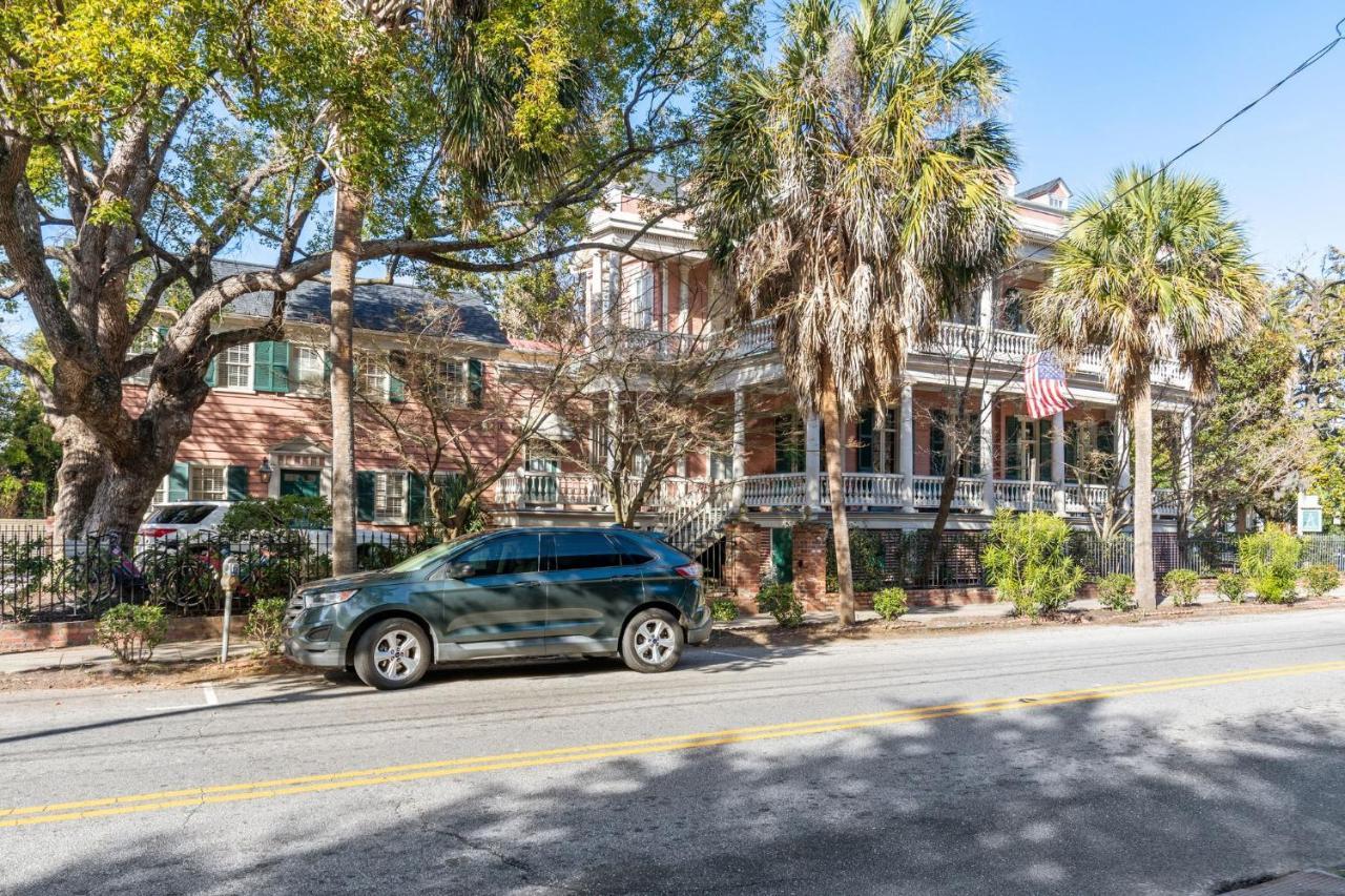 Daybed With Trundle In The Beautiful Ashley Inn 4 Blocks From King St Charleston