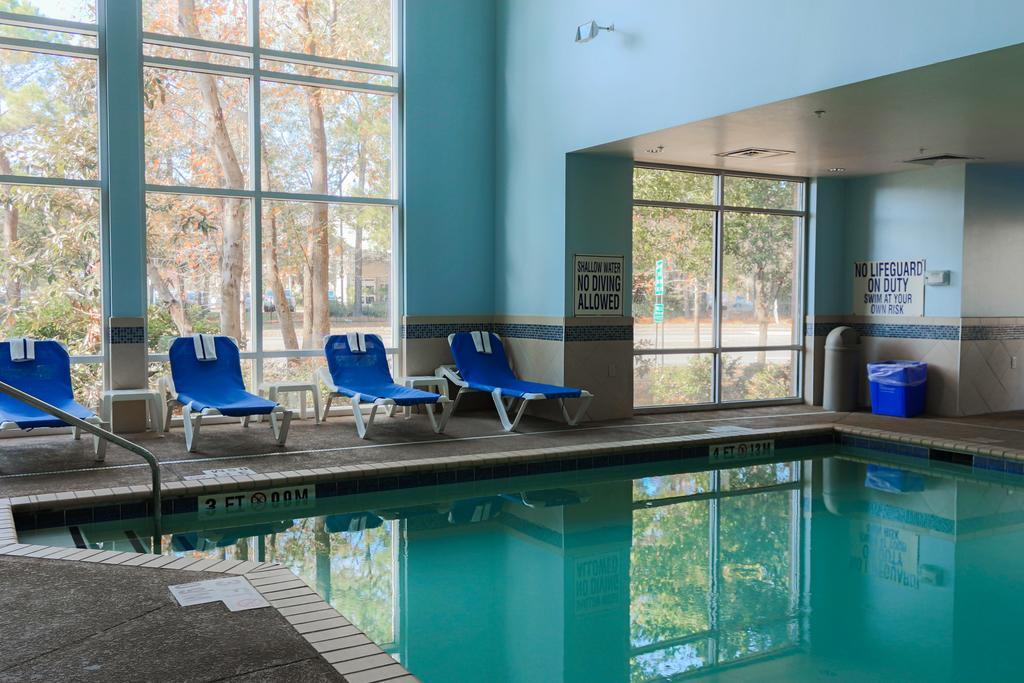 Comfort West Ashley Hotel