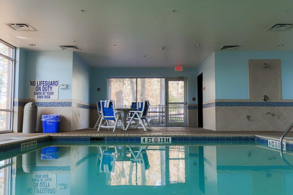 Comfort West Ashley Hotel 3*