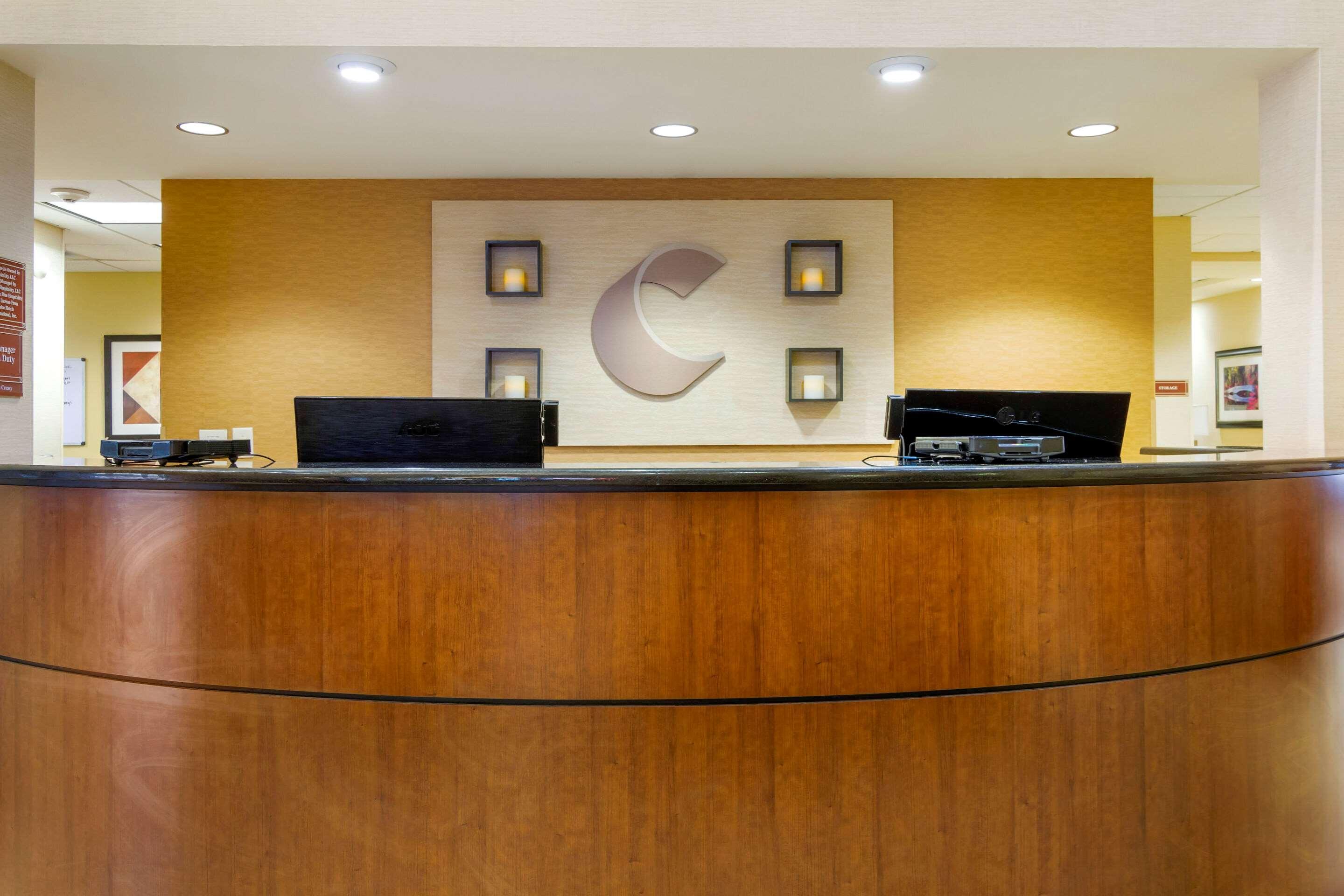 Comfort West Ashley Hotel