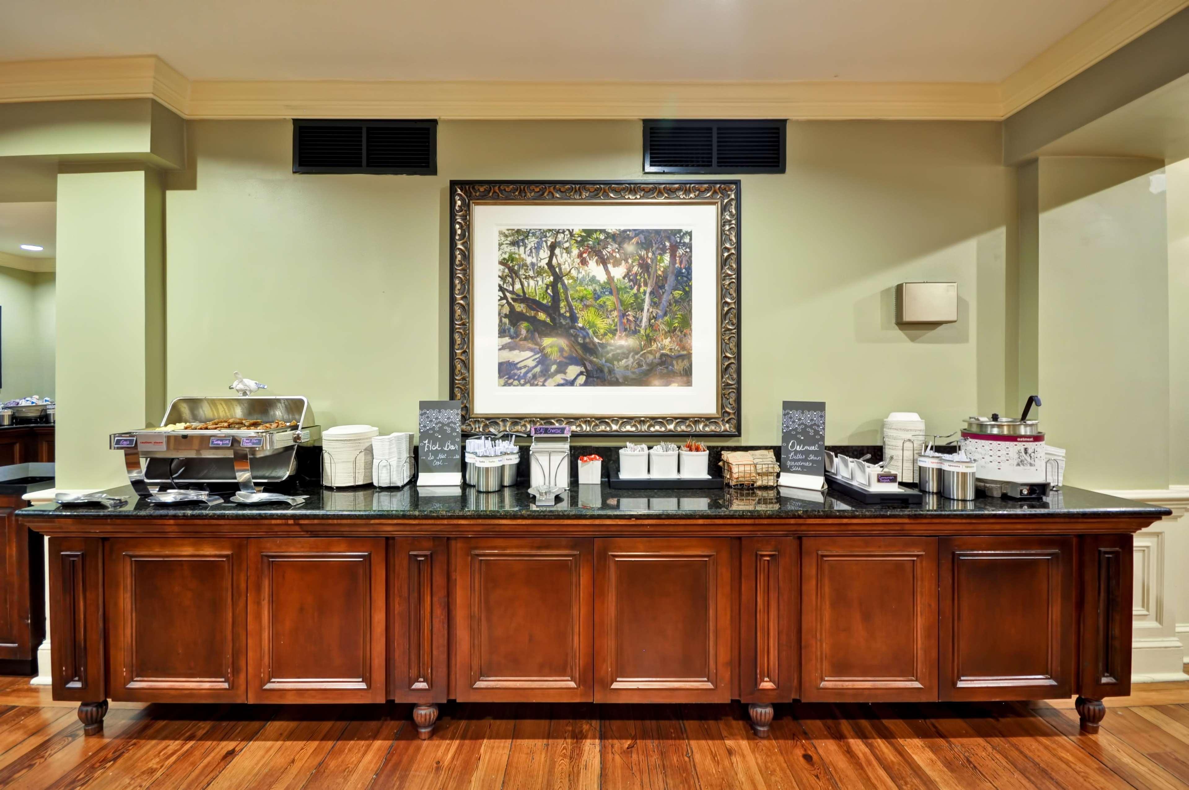 Hampton Charleston-historic District Hotel 3*