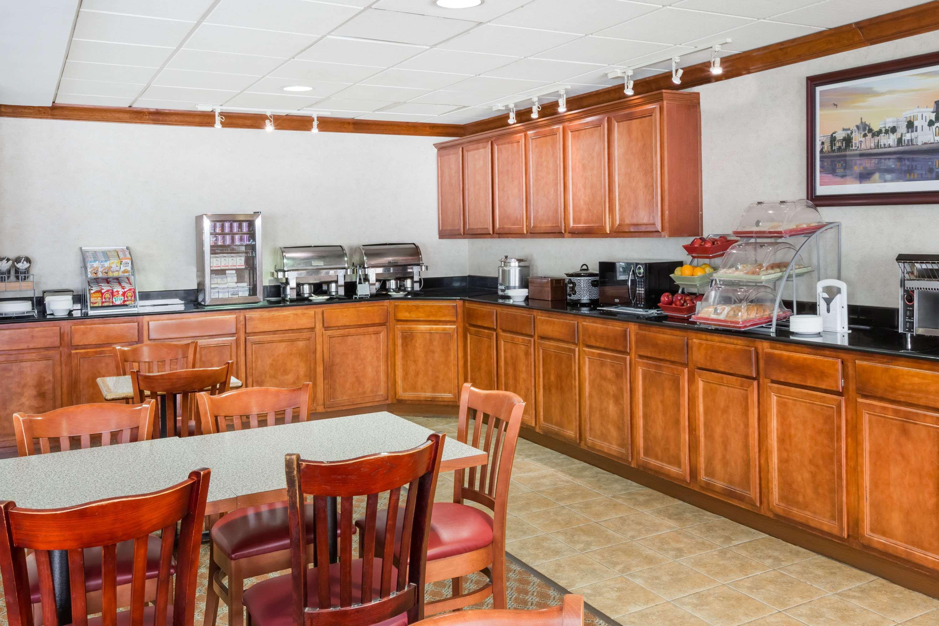 Clarion Pointe - West Ashley Charleston