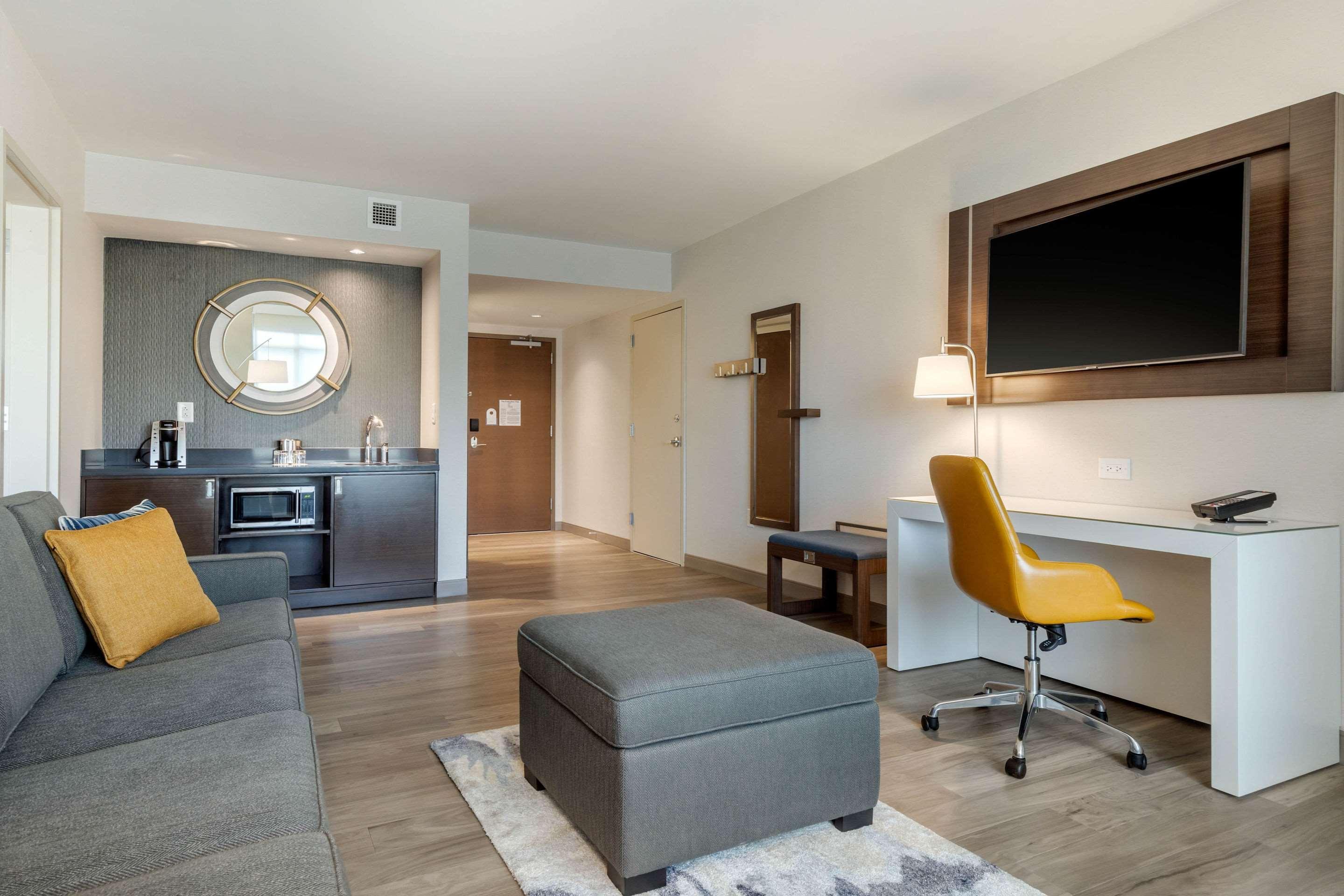 Cambria Riverview 3*