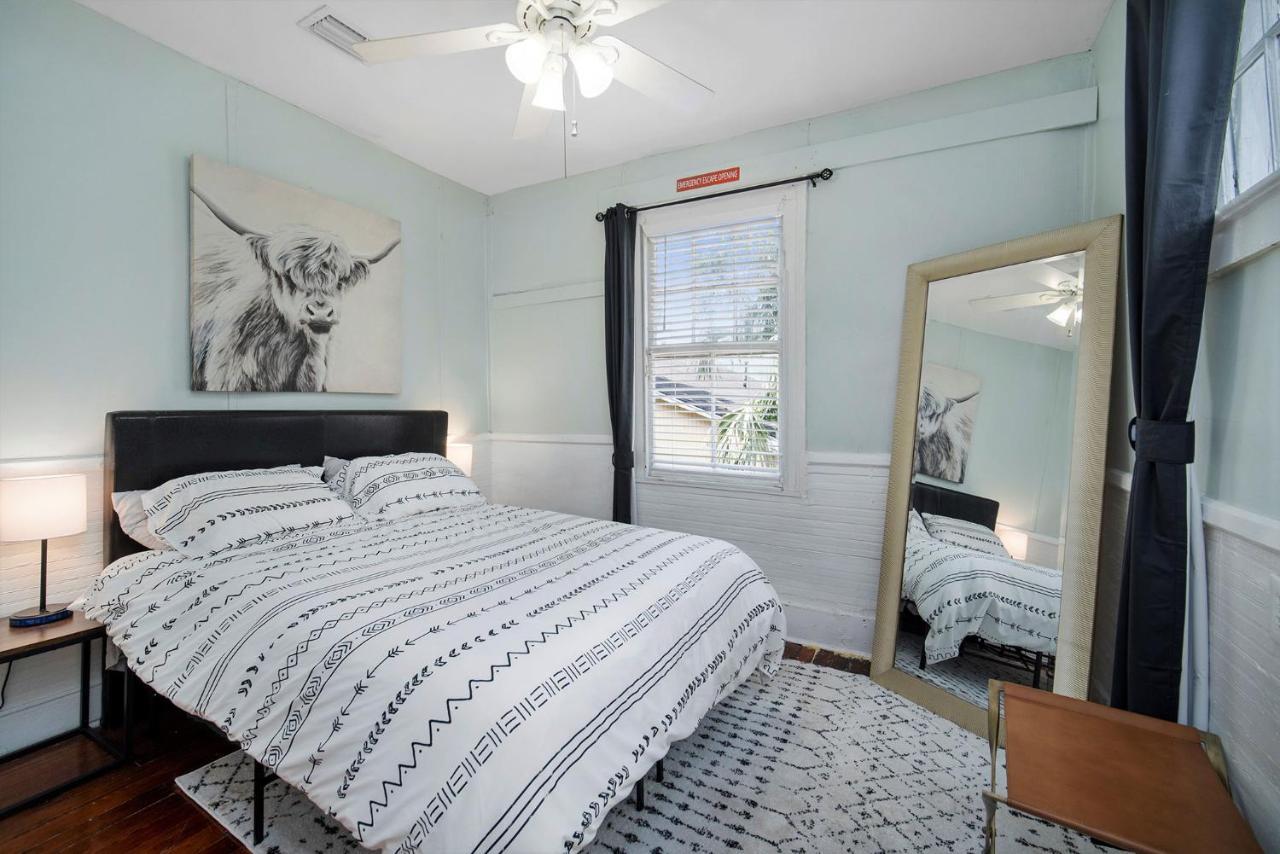 Lovely & Historical 3br - Balcony - Location * Charleston