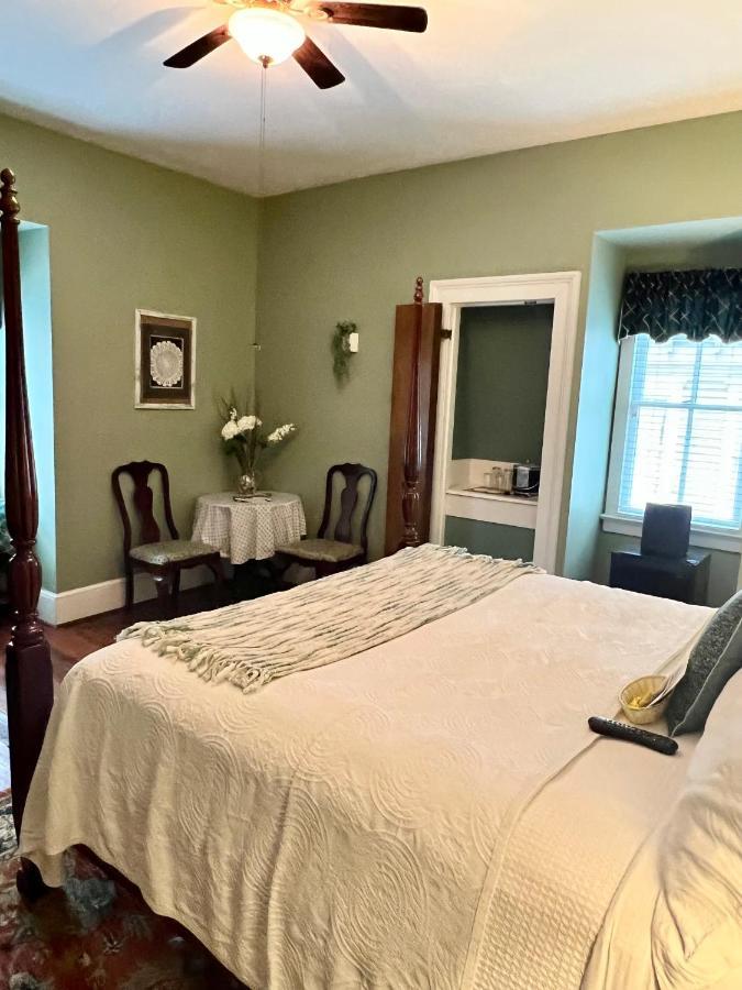 Barksdale House