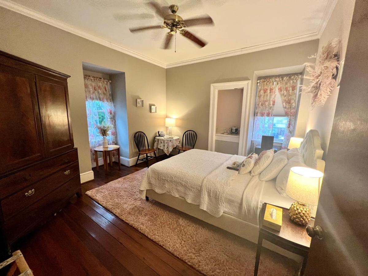 Barksdale House Charleston