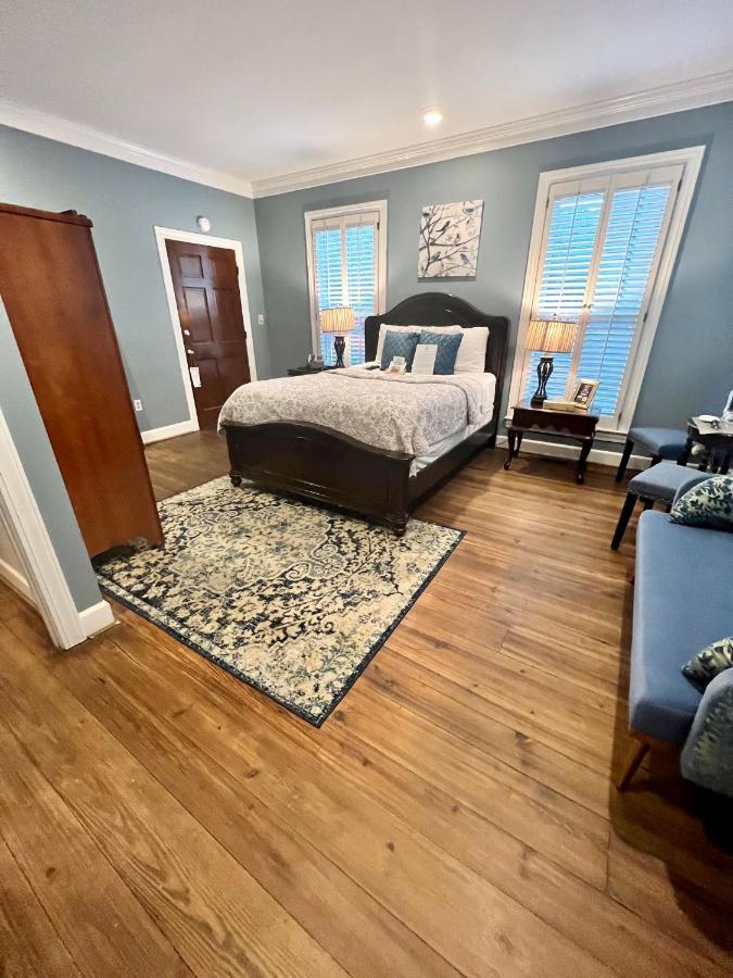 Barksdale House Charleston