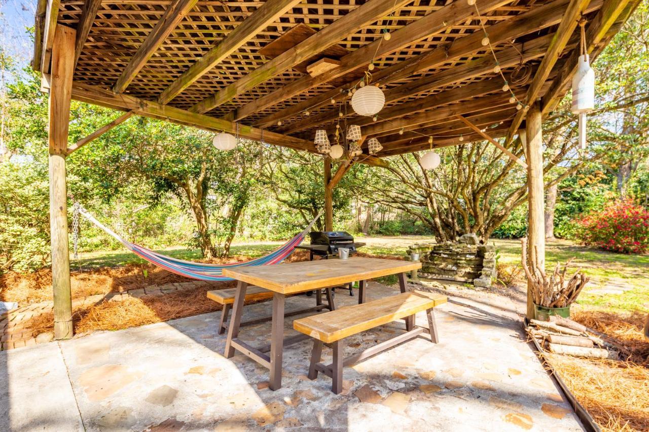 Holiday home Hip Island House